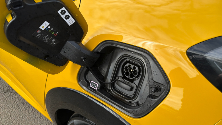 Peugeot 208 100kW Allure Premium 50kWh 5dr Auto Electric Hatchback